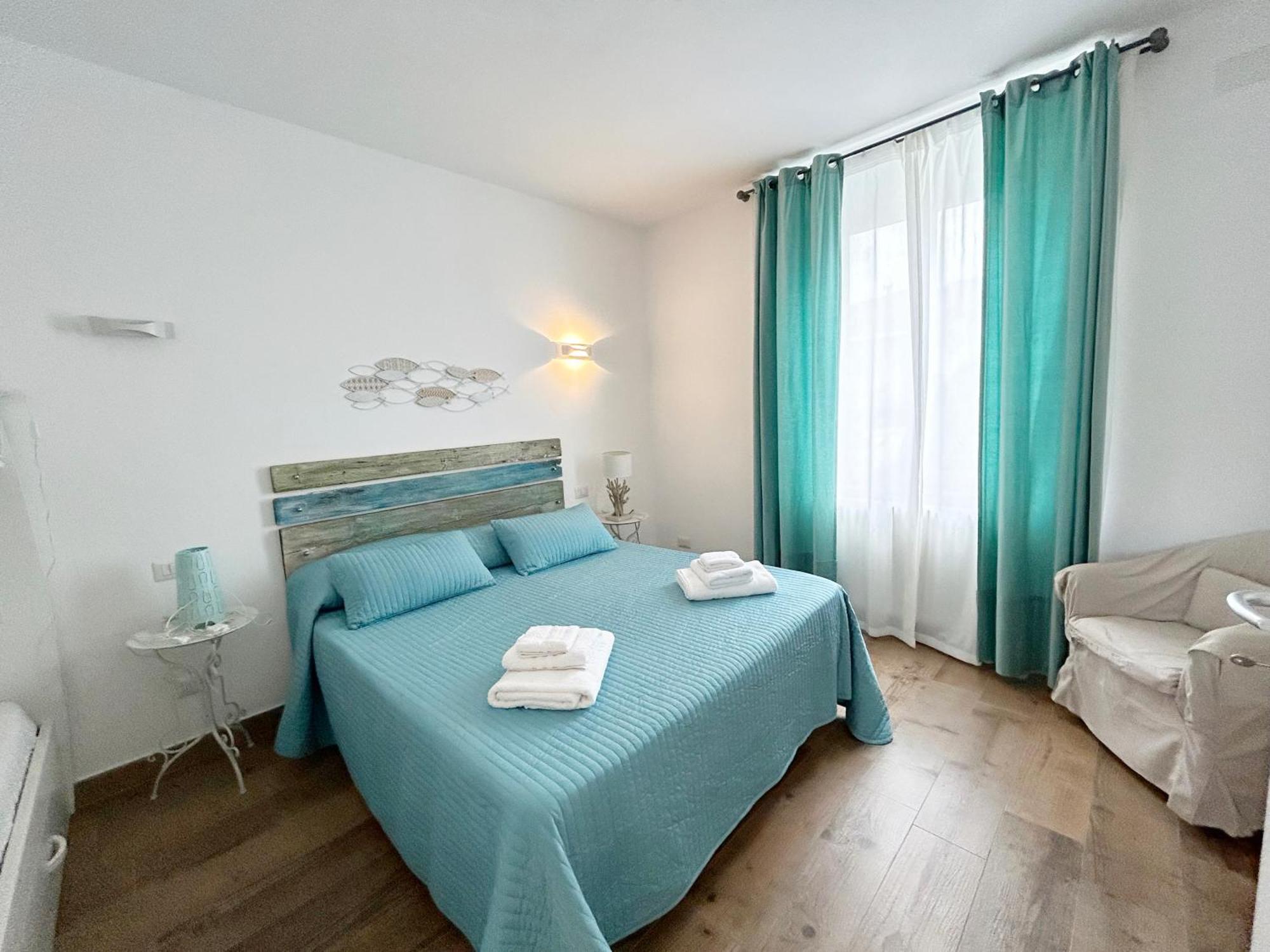 ヴァダLa Casa Di Rosi Al Mareアパートメント エクステリア 写真
