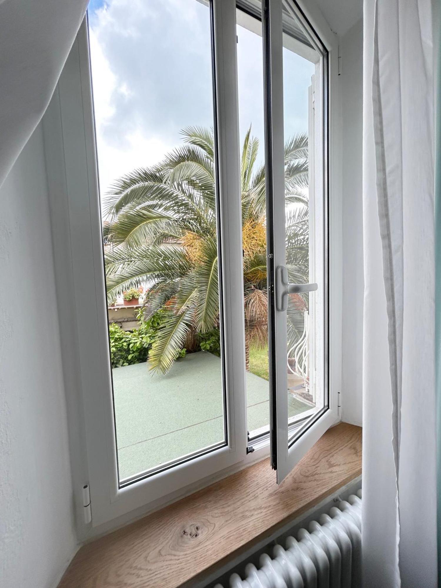 ヴァダLa Casa Di Rosi Al Mareアパートメント エクステリア 写真