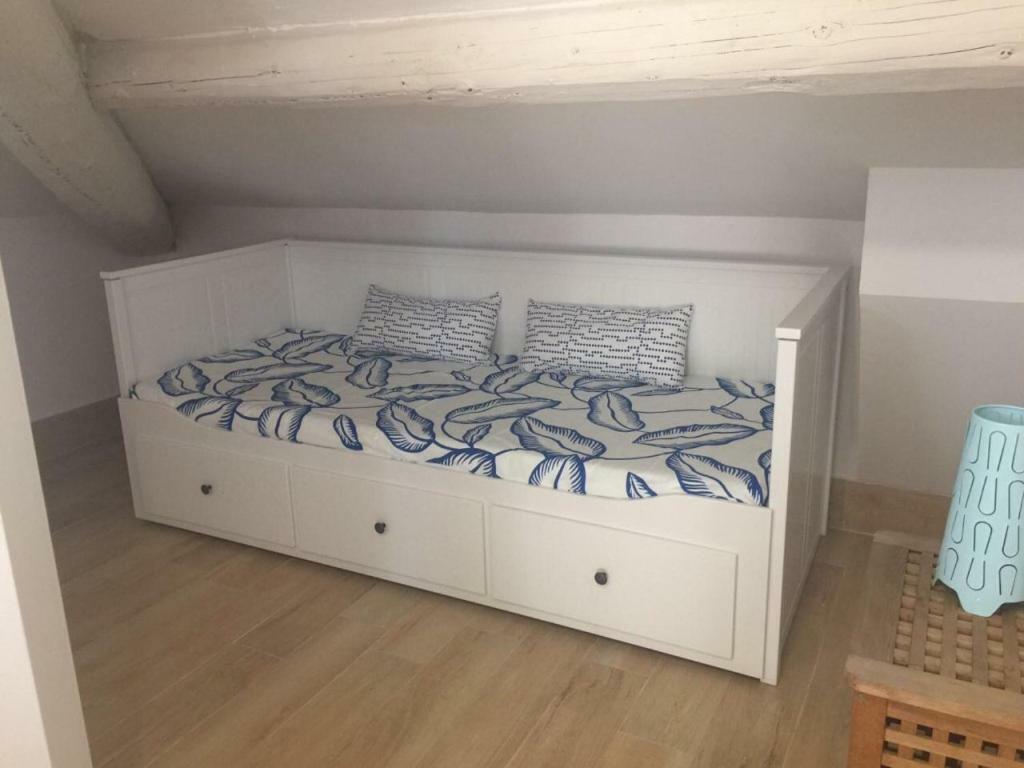 ヴァダLa Casa Di Rosi Al Mareアパートメント エクステリア 写真